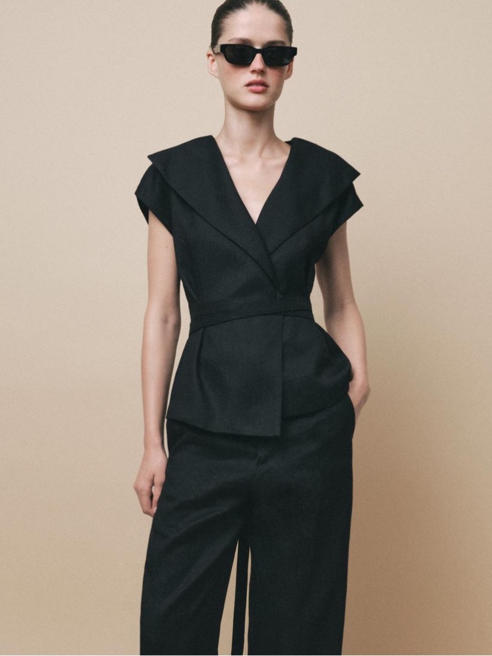 Zara NWT black linen blend vest with ties 3132/168